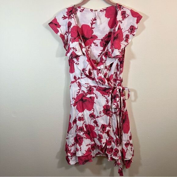 ✨ Free People French Quarter Wrap Mini Dress White Pink Floral Small - Picture 2 of 12